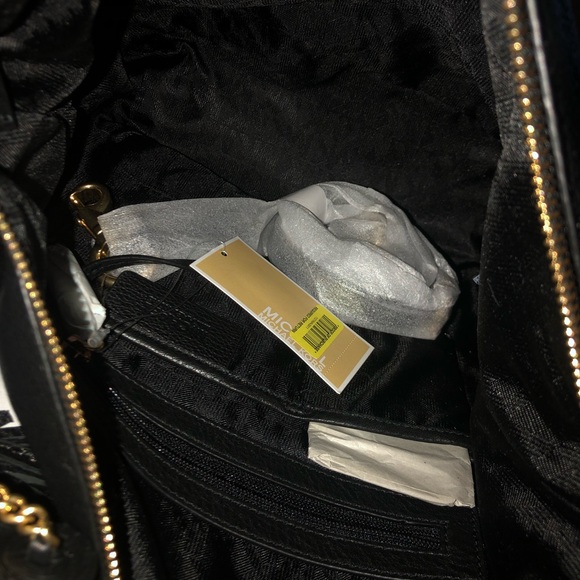 🌺New🌺 Michael Kors Large Convertible Elana Shoulder Bag - Picture 5 of 12